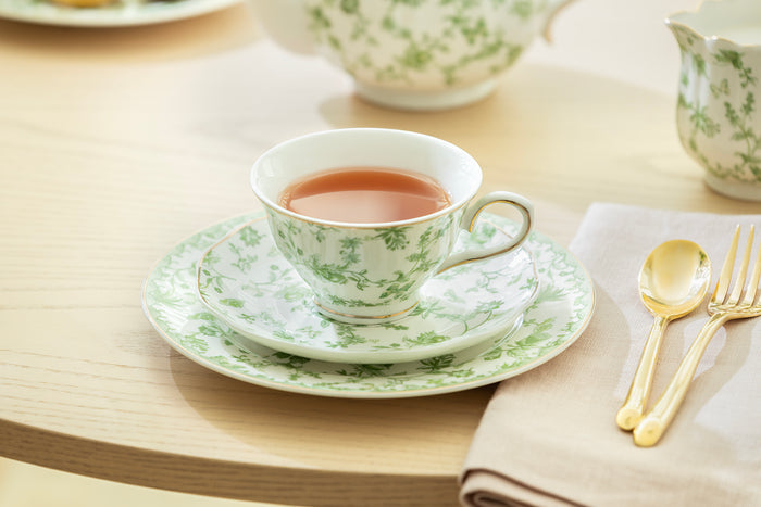 Greeny Garden Fine Porcelain 11-Piece Tea Set