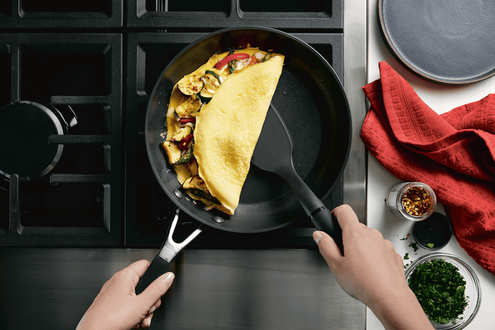 KitchenAid Hard Anodized Nonstick Frying Pan, 10-Inch, Onyx Black