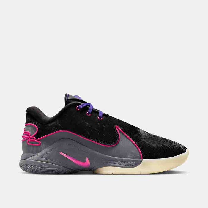 Side view of the Nike LeBron XXII "Tunnel Vision".