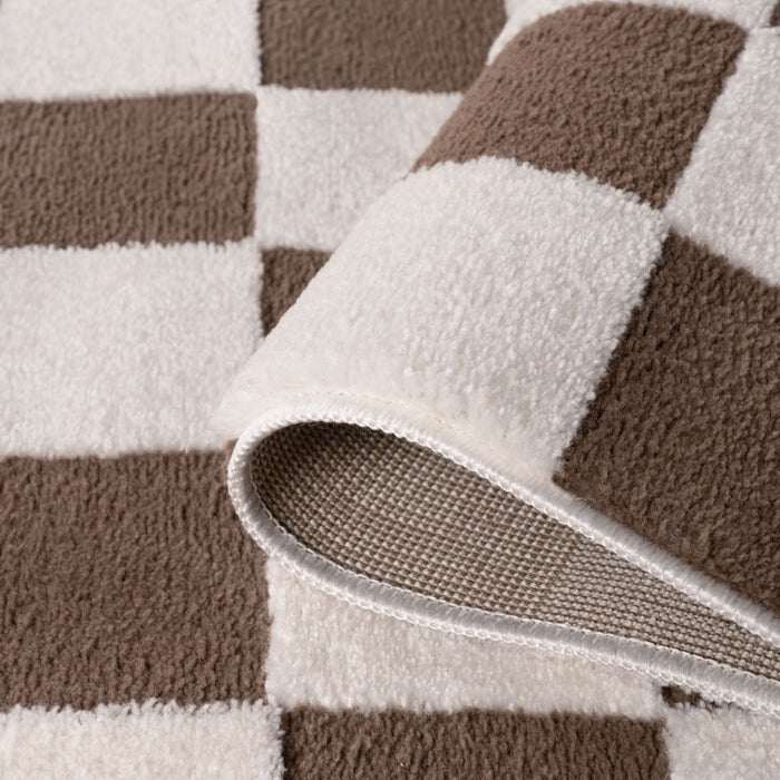 Loft Checkerboard Brown Rug, Underfloor heating.
