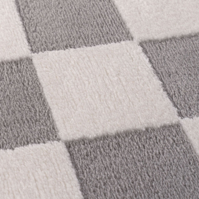 Loft Checkerboard Grey Rug, Underfloor heating.