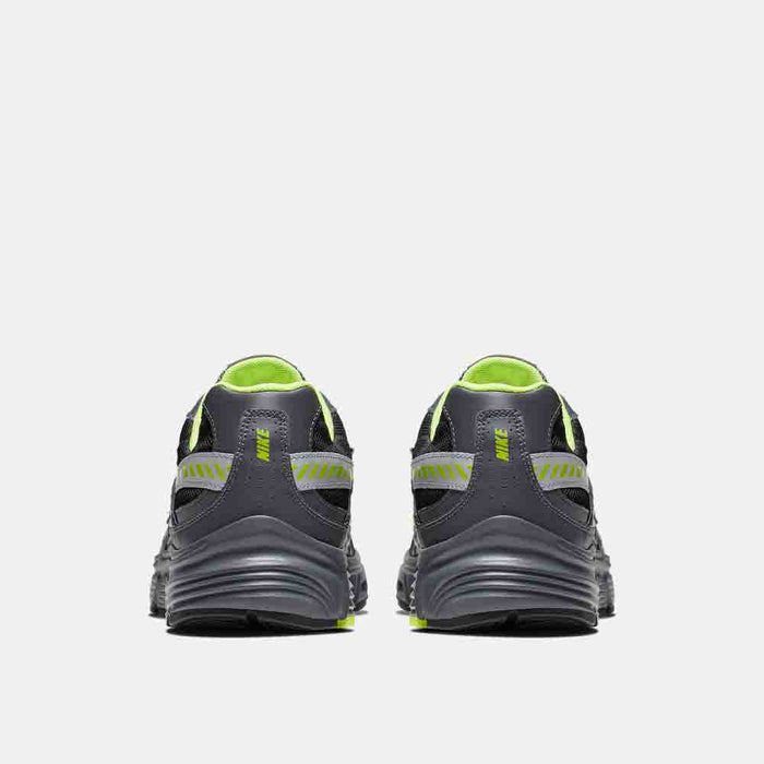 Rear view of the Men's Nike Initiator Running Shoes.