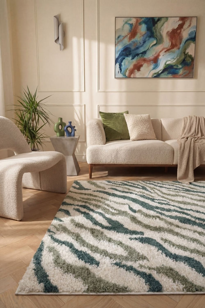 Moodi Shaggy Green Rug, abstract design, 30 mm plush pile | THE RUGS