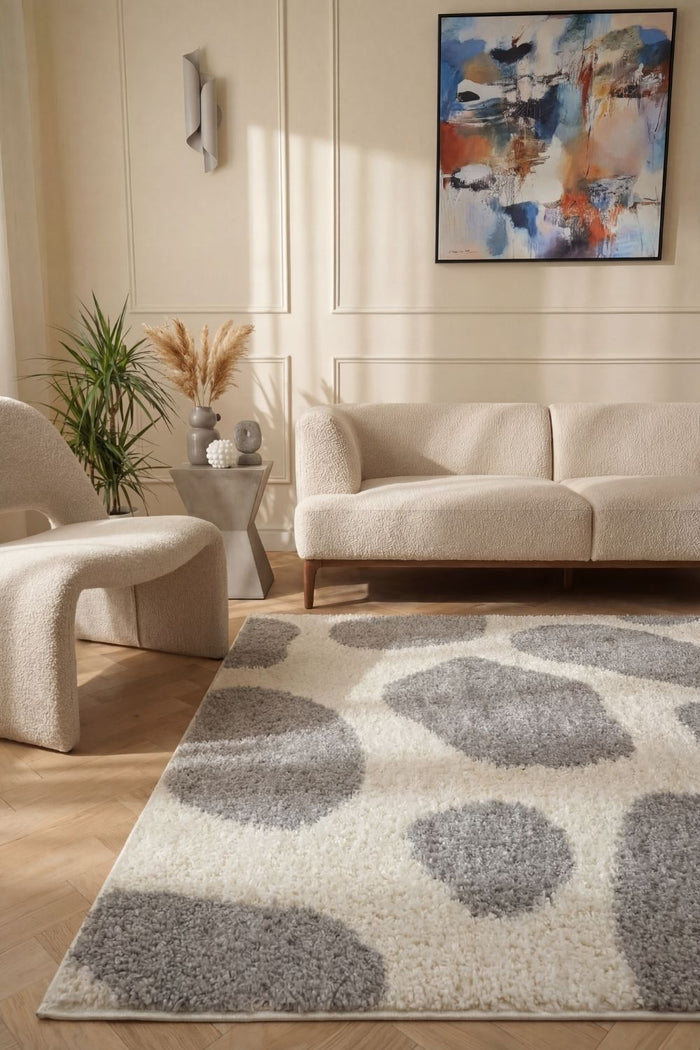 Moodi Shaggy Grey Rug, Underfloor heating, soft pile | THE RUGS