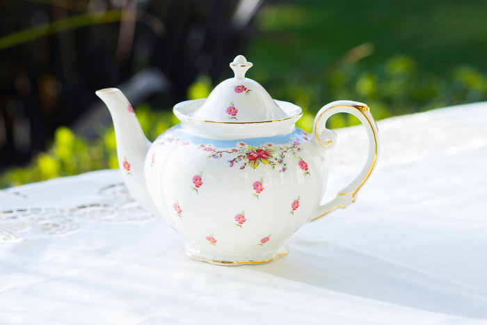 Fine Porcelain grace teawear classic elegant teapot